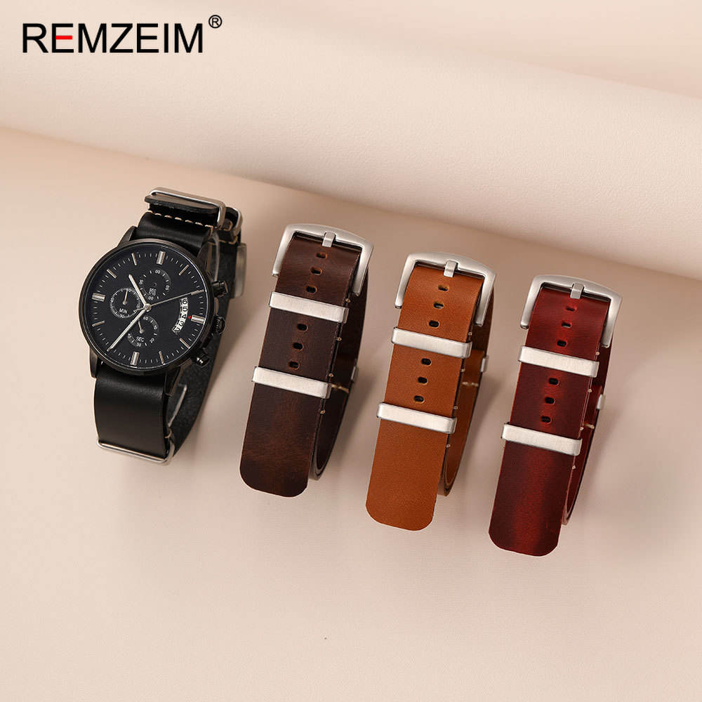18 ミリメートル 20 ミリメートル 22 ミリメートル  - Suede Strap Watch のレビューと価格